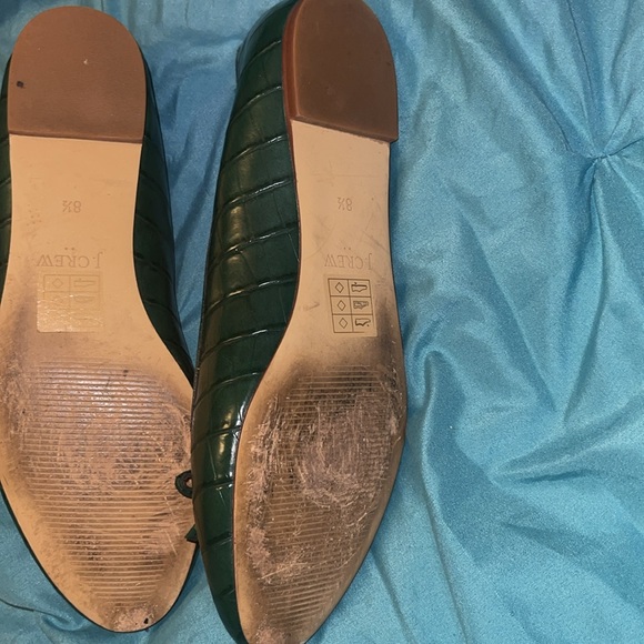 COPY - I Crew green flats side 8 1/2 in good condition only worn once - Picture 3 of 4